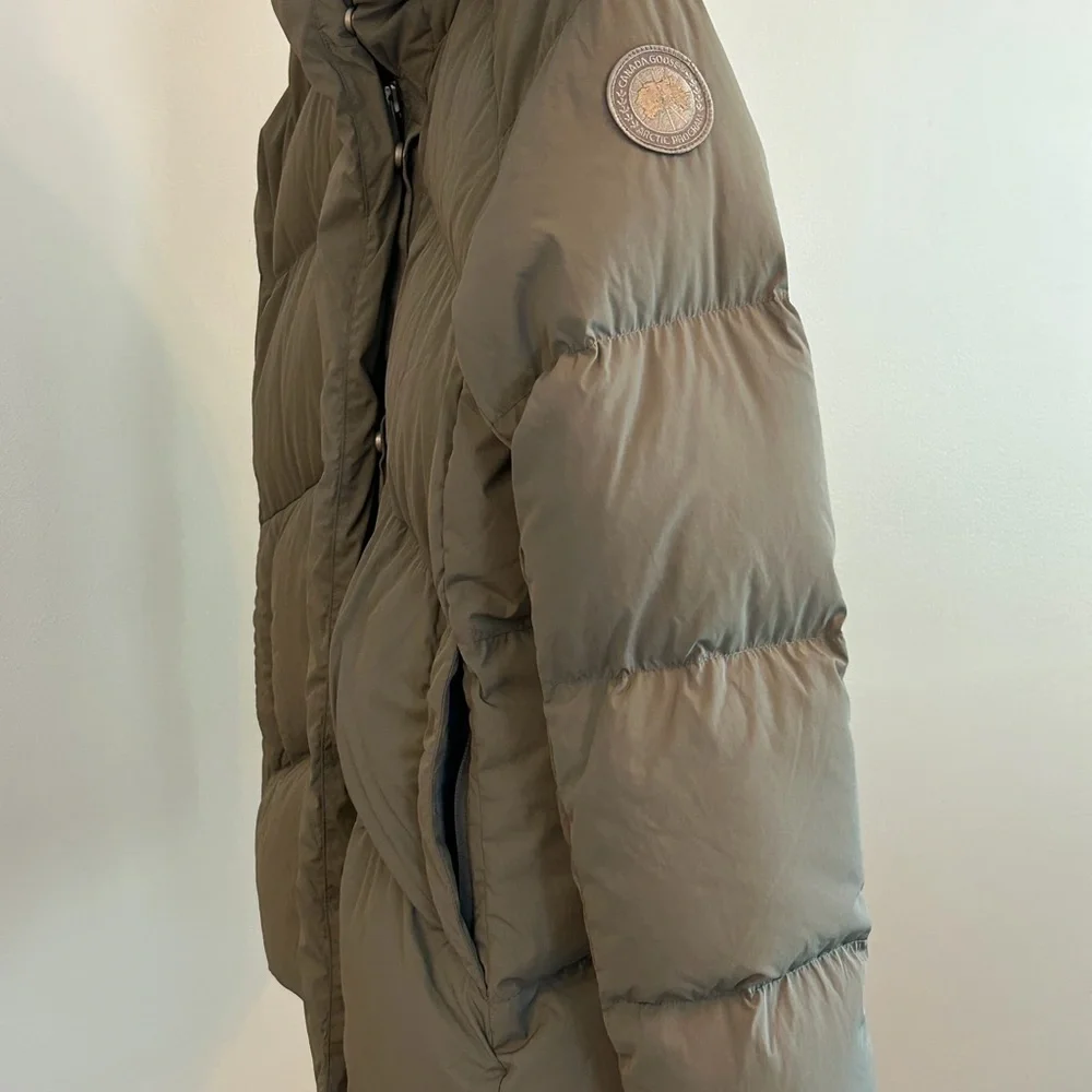 Canada Goose Women's Marlow Parka Puffer Jacket, Sagebrush, L, NWT - Picture 3 of 16